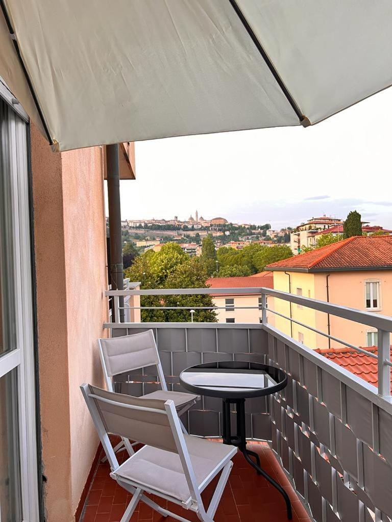 Casa Biondo Lägenhet Bergamo Exteriör bild